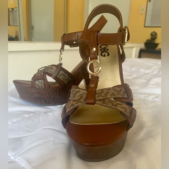 GBG Brown Leather Heels - Picture 2 of 7